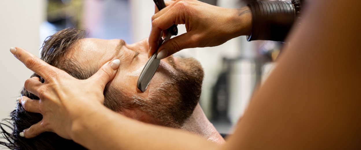 Professional Beard Trimming | Men's grooming